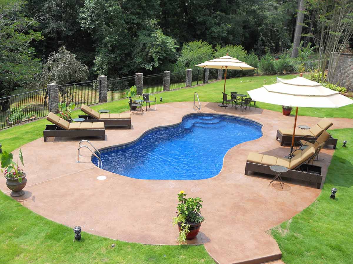 Bay-Isle-fiberglass-pools-1