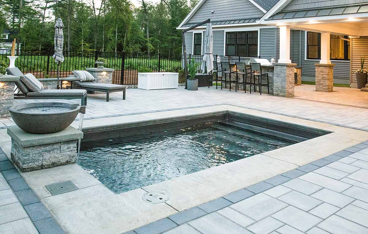 Milan-fiberglass-pool