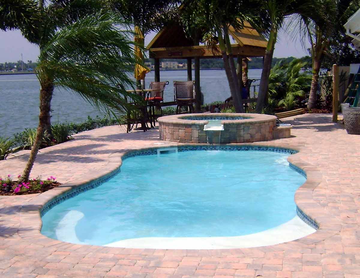 vista-isle-fiberglass-pool-02
