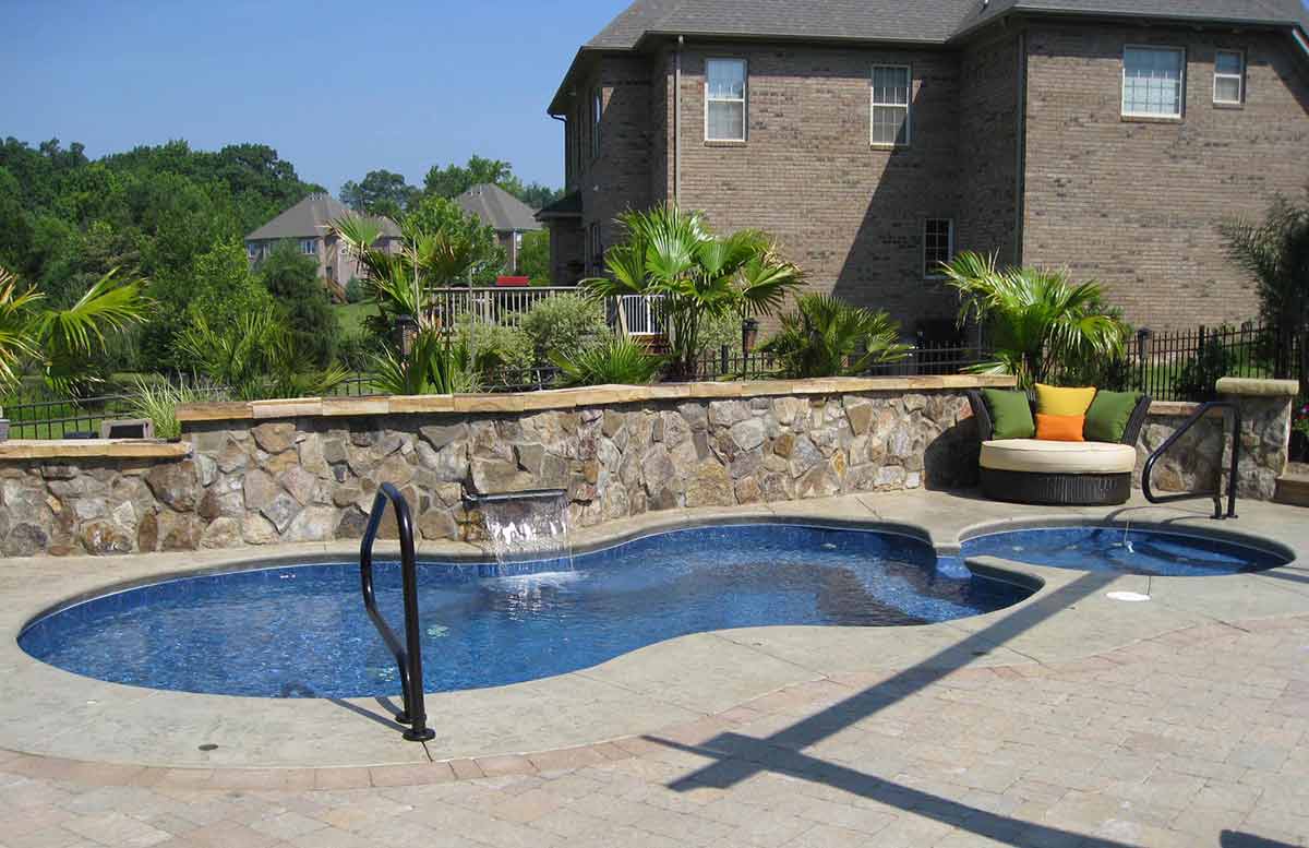 malibu-fiberglass-pool-01